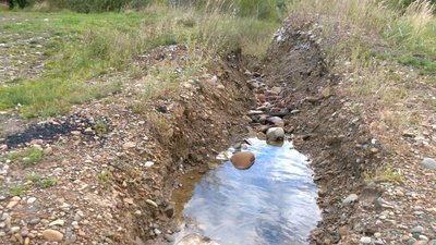 Зі шламонакопичувача Домбровського кар'єру витікає вода: чи матиме це екологічні наслідки