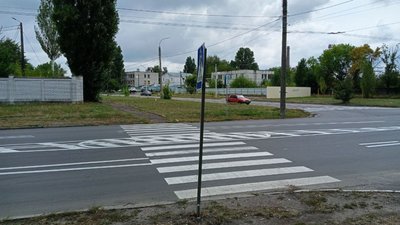 У Черкасах водійка легковика збила чоловіка на нерегульованому пішохідному переході