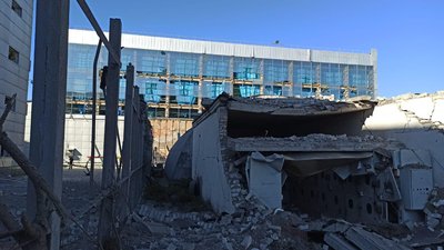 РФ 2 вересня обстріляла Холодногірський район Харкова: пошкоджено спорткомплекс