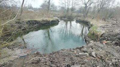 Рівень води впав десь на метр, каже Анатолій Казіміров. Фото: Суспільне Поділля Рівень води впав десь на метр, каже Анатолій Казіміров. Фото: Суспільне Поділля