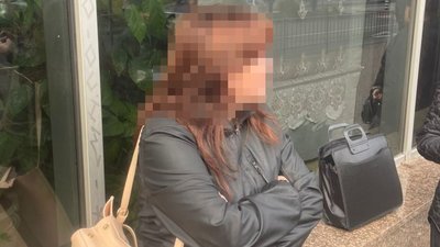 Підозрювана у шахрайстві
