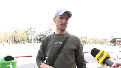У Звягелі на Житомирщині чистять річку Случ від мулових накопичень