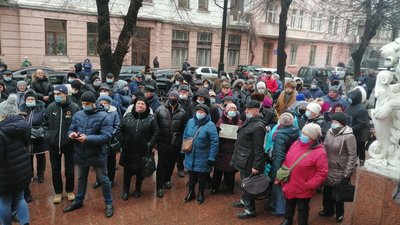 "Задихнись, але заплати": у Чернівцях влаштували акцію через тарифи на комунальні послуги