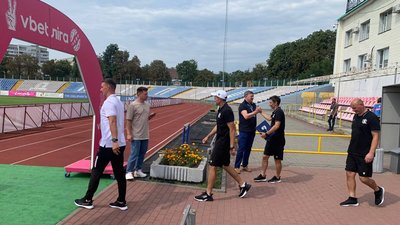 Черкаський ЛНЗ поступився "Чорноморцю" у дебютному матчі Прем'єр-ліги Черкаський ЛНЗ поступився "Чорноморцю" у дебютному матчі Прем'єр-ліги
