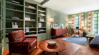 Квартира Керрі Бредшоу з'явилася на Airbnb – її можна зняти за 605 грн Квартира Керрі Бредшоу з'явилася на Airbnb – її можна зняти за 605 грн