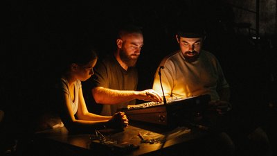 Школа світла від Дикого театру