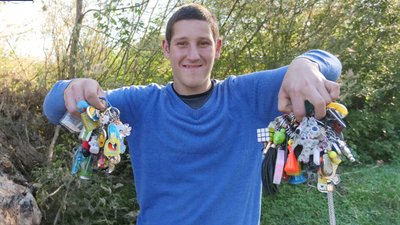 16-річний колекціонер брелоків з Сумщини – Андрій Забара
