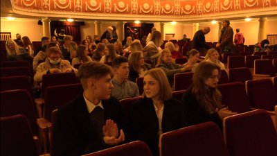 У Луцьку обрали переможців Всеукраїнського конкурсу професійних читців У Луцьку обрали переможців Всеукраїнського конкурсу професійних читців