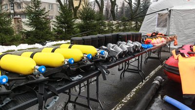 Чотири рятувальні автомобілі отримали пожежники Тернопільщини Чотири рятувальні автомобілі отримали пожежники Тернопільщини