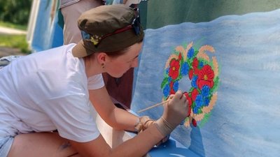 На Тернопільщині молодь створила мурал На Тернопільщині молодь створила мурал