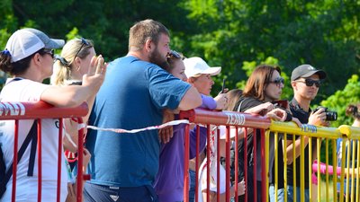 Плавання, біг та велогонка: у Черкасах стартував чемпіонат України з триатлону Плавання, біг та велогонка: у Черкасах стартував чемпіонат України з триатлону