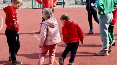 У Коломиї на Франківщині організували спортивне дозвілля для дітей-переселенців У Коломиї на Франківщині організували спортивне дозвілля для дітей-переселенців