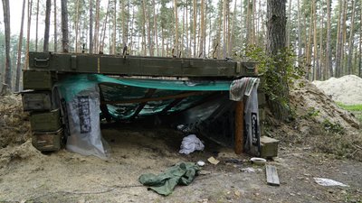 Розміновувати Харківщину рятувальникам допомагає робот-сапер Розміновувати Харківщину рятувальникам допомагає робот-сапер