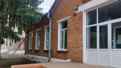 На Сумщині визначилися, куди переведуть вихованців психоневрологічного інтернату, який постраждав від обстрілів