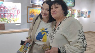 "Рідні барви 4.5.0" — виставка робіт художника з Краматорська відкрилася у Львові "Рідні барви 4.5.0" — виставка робіт художника з Краматорська відкрилася у Львові