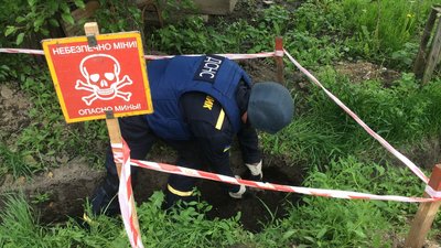 Під час земляних робіт черкащани знайшли гранати