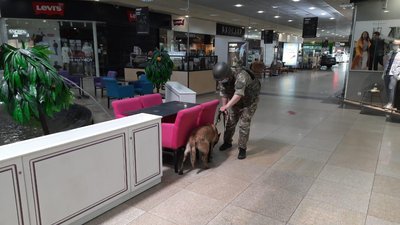 Фейкове мінування у Харкові: з торговельного центру евакуювали 350 людей