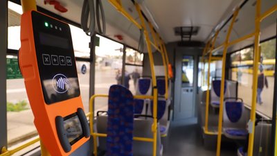 У Києві запустили ще три автобуси на заміну "маршруткам"
