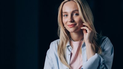 Нова українська музика. ROXOLANA про новий мініальбом, дитячі мрії та виклики дорослого життя