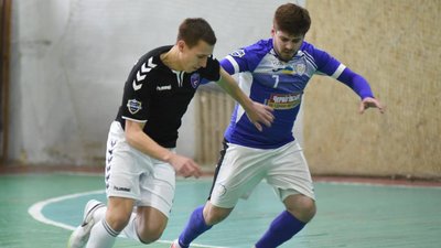 Футзалісти Сумщини зіграли матчі передостаннього туру чемпіонату України Футзалісти Сумщини зіграли матчі передостаннього туру чемпіонату України