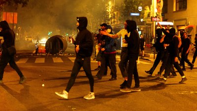 Протести в Парижі