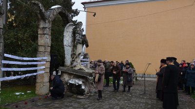 Вшанування жертв Ягільницької трагедії Вшанування жертв Ягільницької трагедії