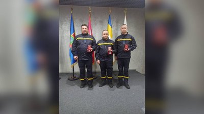 Вінницьких рятувальників відзначили державними нагородами Вінницьких рятувальників відзначили державними нагородами