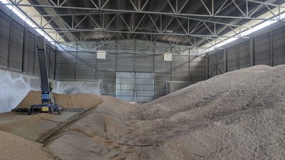 Вирощують картоплю та відновлюють систему меліорації: історія фермерського господарства Вирощують картоплю та відновлюють систему меліорації: історія фермерського господарства