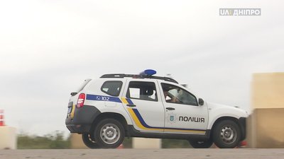 У Дніпрі півсотні поліцейських проходять підготовку на посаду офіцера громади