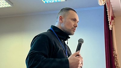 Бадмінтон, регбі, флорбол: у школах Тернопільщини запроваджують новий проєкт