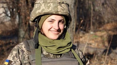 "Я достроково вийшла з декрету, у березні вже була на службі". Дніпрянка Юлія Корольова – про свій шлях у лавах ЗСУ