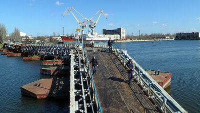 У Миколаєві планують відремонтувати понтонний пішохідний міст через річку Інгул