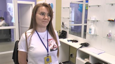 Відкрився першим у Дніпрі. Центр підтримки переселенців "Я — Маріуполь" святкує річницю Відкрився першим у Дніпрі. Центр підтримки переселенців "Я — Маріуполь" святкує річницю