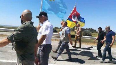 «Крим – це Україна!»: на адмінмежі із окупованим Кримом відзначили День кримськотатарського прапора «Крим – це Україна!»: на адмінмежі із окупованим Кримом відзначили День кримськотатарського прапора