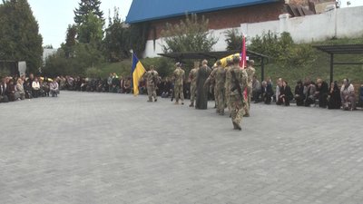 Завжди пишався тим, що він українець: у Хмельницькому попрощалися із бійцем Романом Туркевичем Завжди пишався тим, що він українець: у Хмельницькому попрощалися із бійцем Романом Туркевичем
