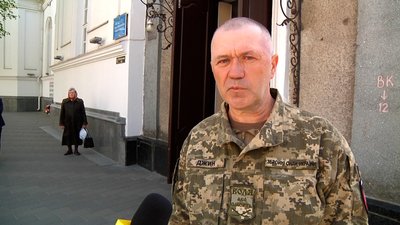 Загинув неподалік Луганська: у Житомирі попрощалися з військовим Юрієм Вишневецьким Загинув неподалік Луганська: у Житомирі попрощалися з військовим Юрієм Вишневецьким