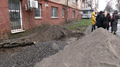 У Рівному в будинку облаштовують окремий вхід для муніципальної варти. ОСББ має питання