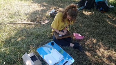Прясло, горщики та прикраси — у Путивлі дослідники проводять археологічні розкопки Прясло, горщики та прикраси — у Путивлі дослідники проводять археологічні розкопки