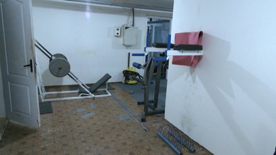 Укриття в тренажерному клубі навпроти дитсадка. Укриття в тренажерному клубі навпроти дитсадка.