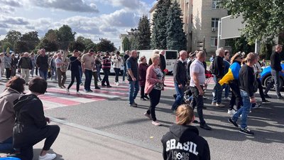 Провели "живим коридором": на Черкащині попрощалися із Володимиром Ковалем