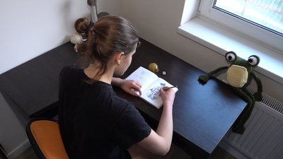 Малює у телефоні: дівчина з Черкас створює цифрові ілюстрації
