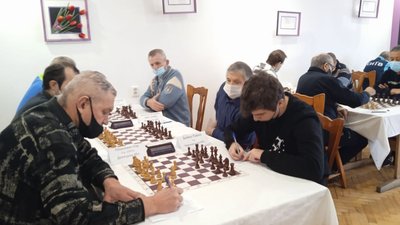 У Тернополі люди з інвалідністю із 14 областей змагаються на чемпіонаті з шахів
