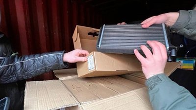 На Рівненській митниці виявили товари з РФ. Їх передадуть на потреби ЗСУ