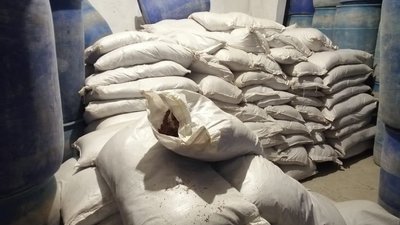 З підпільного цеху на Волині вилучили контрафакту на 4 млн грн З підпільного цеху на Волині вилучили контрафакту на 4 млн грн