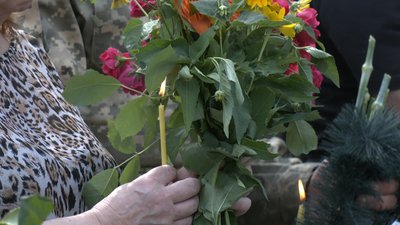 У Запоріжжі попрощалися з загиблим захисником Юрієм Рянічевим У Запоріжжі попрощалися з загиблим захисником Юрієм Рянічевим