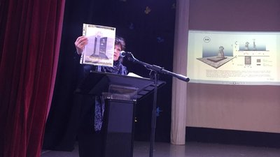 У Черкасах члени сімей загиблих та представники міської ради обговорили проєкти надгробків захисникам У Черкасах члени сімей загиблих та представники міської ради обговорили проєкти надгробків захисникам