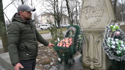 Скульптор боєць Скульптор боєць