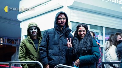 Страшенно красиві. Як пройшов Геловін у Києві. Фоторепортаж Страшенно красиві. Як пройшов Геловін у Києві. Фоторепортаж