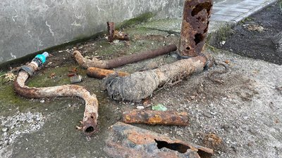 Пошкоджені труби у водогоні Баштанки Пошкоджені труби у водогоні Баштанки