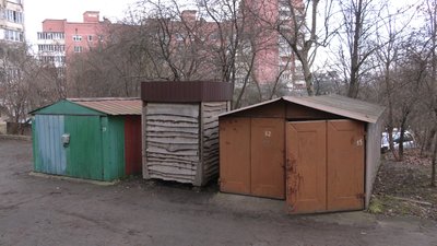 Знесення гаражів у Рівному: що кажуть рівняни та місцева влада Знесення гаражів у Рівному: що кажуть рівняни та місцева влада